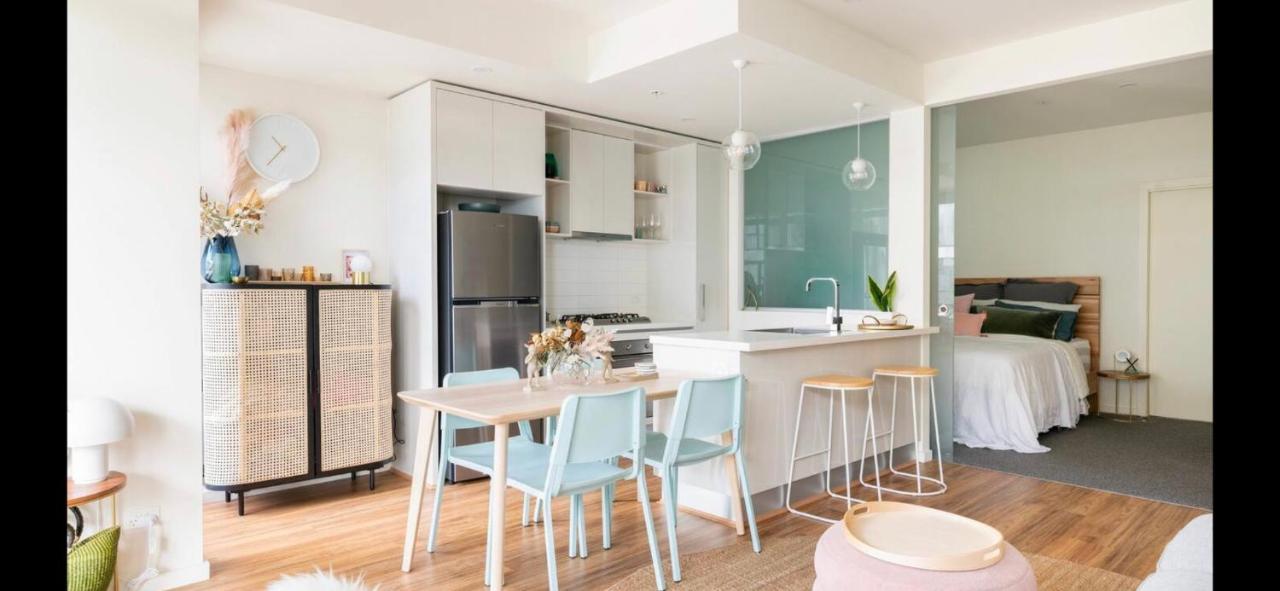 The Pas.Coe - A Stylish 1 Bedroom Unit With Free Parking. Мелбърн Екстериор снимка